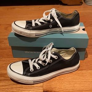 Black Low-top Converse